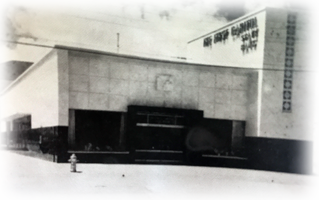 Old black and white image of the Columbia bank that now houses the museum.